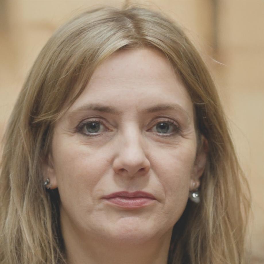 Instructor Vera Lindstrom